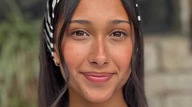 What’s the Easiest Way for Moms to Style Fast?