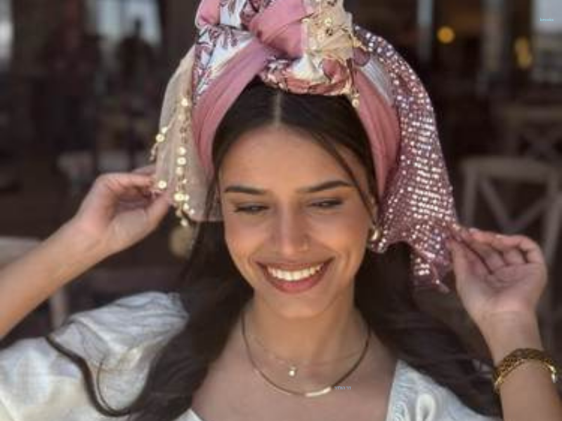 Jewish headscarf