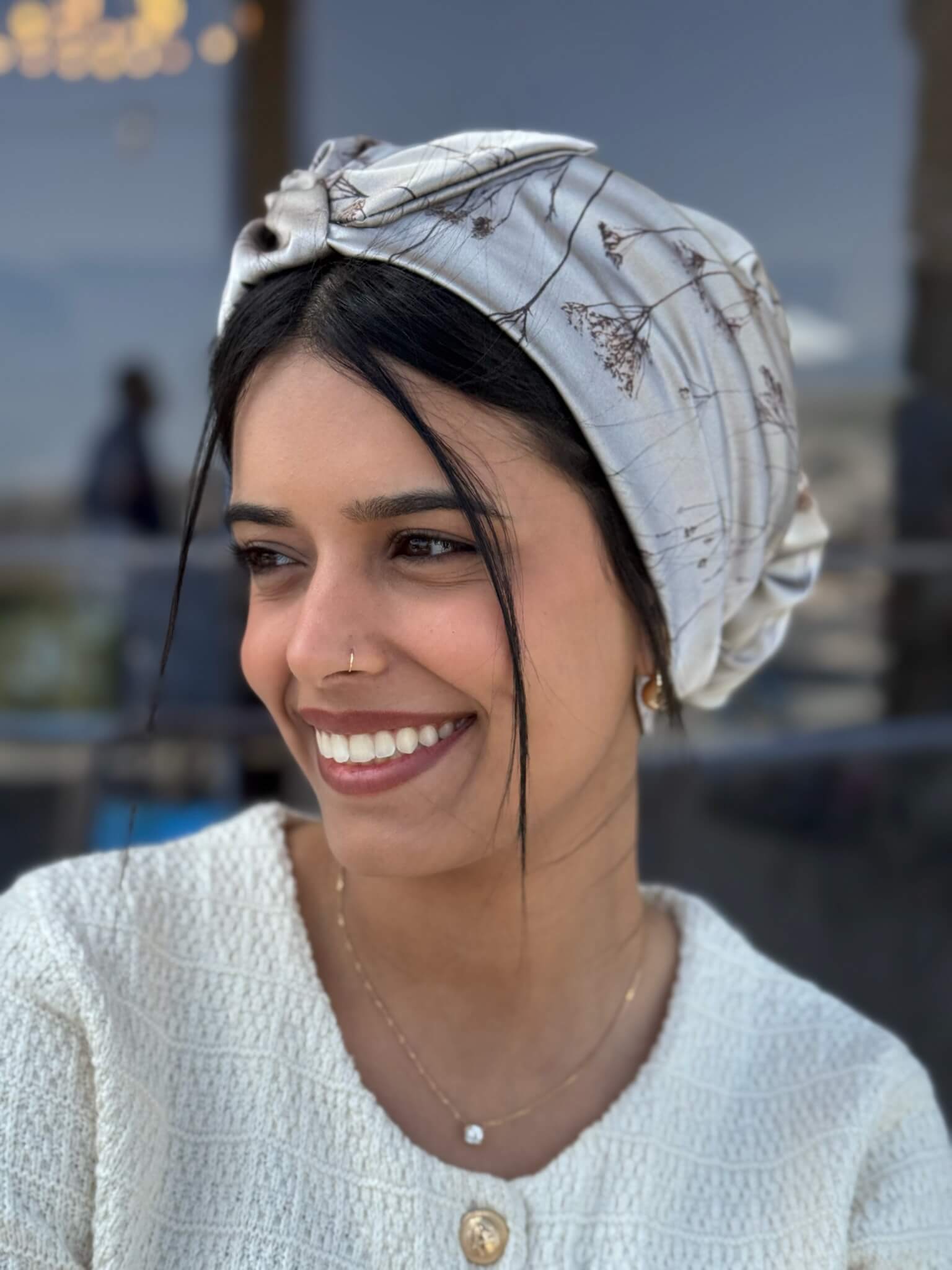 מטפחת ראש שיפון שמפניה עם שיבולים חומים