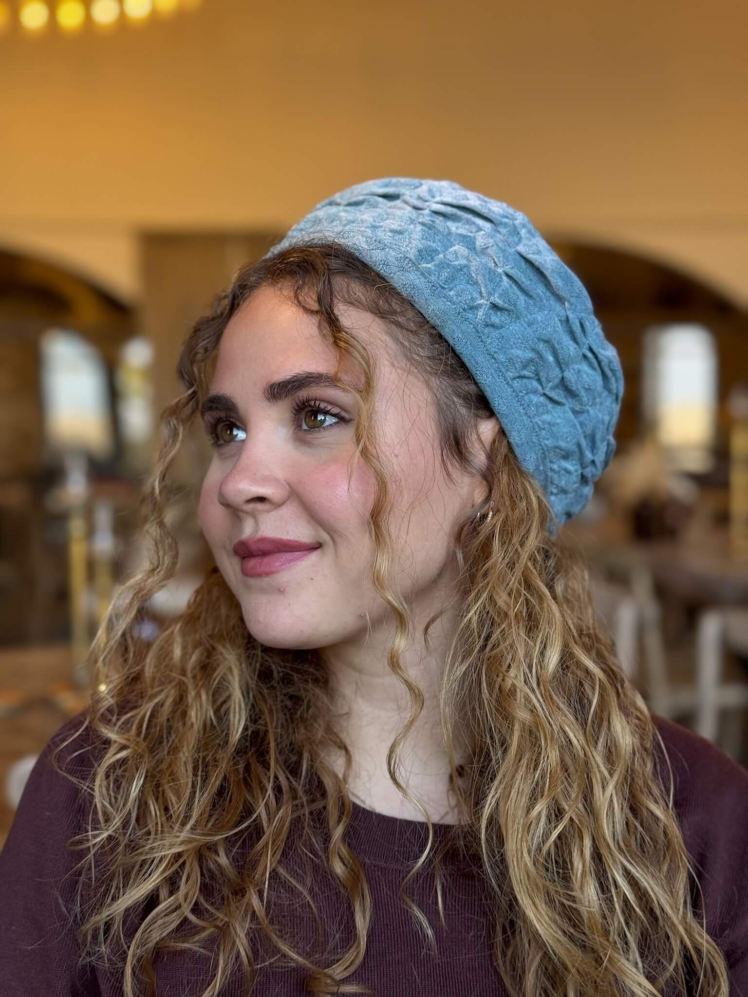 ברט בד מעויינים תכלת מעושן