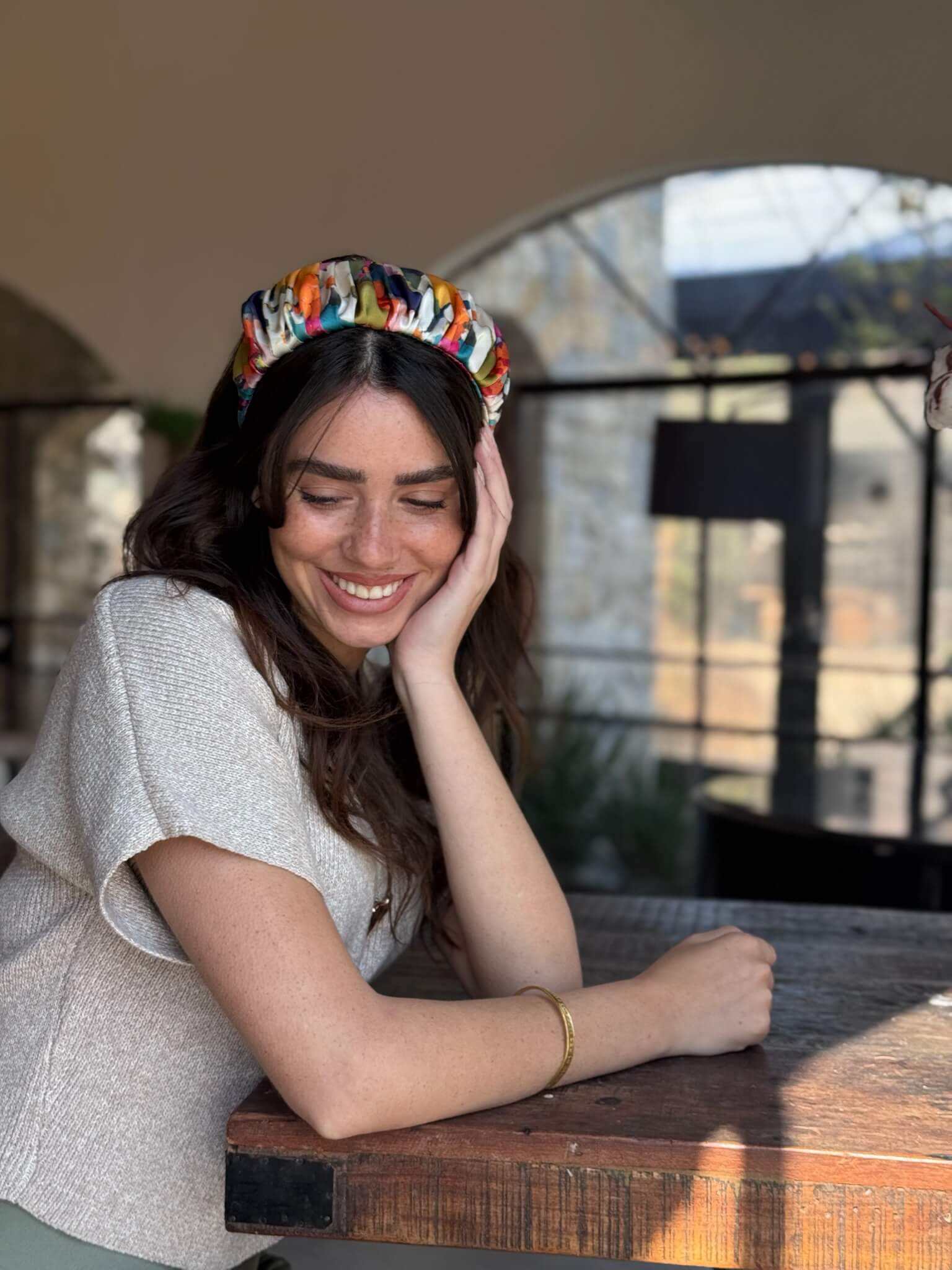 קשת לשיער שיפון צבעוני מקושקש