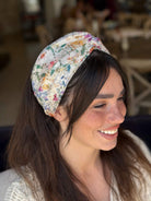 מיני טורבן שיפון עם פייט עדין זהב פירחוני ציבעוני עדין